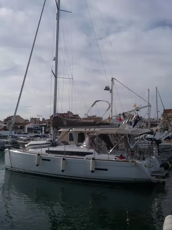 Jeanneau Sun Odyssey 379