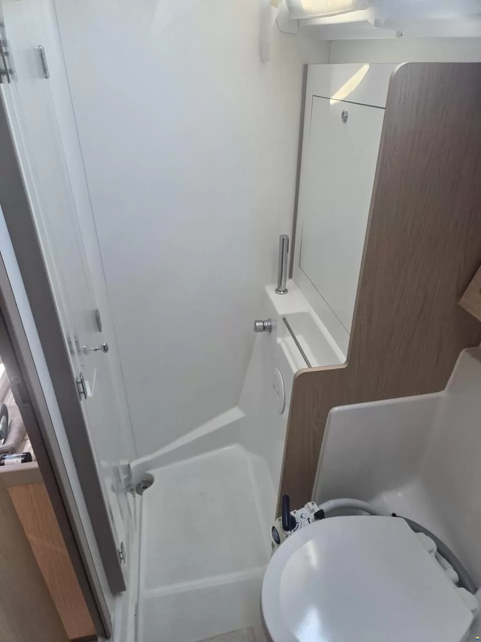 Продается Beneteau Oceanis 45