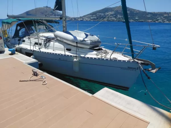 Beneteau Oceanis 351