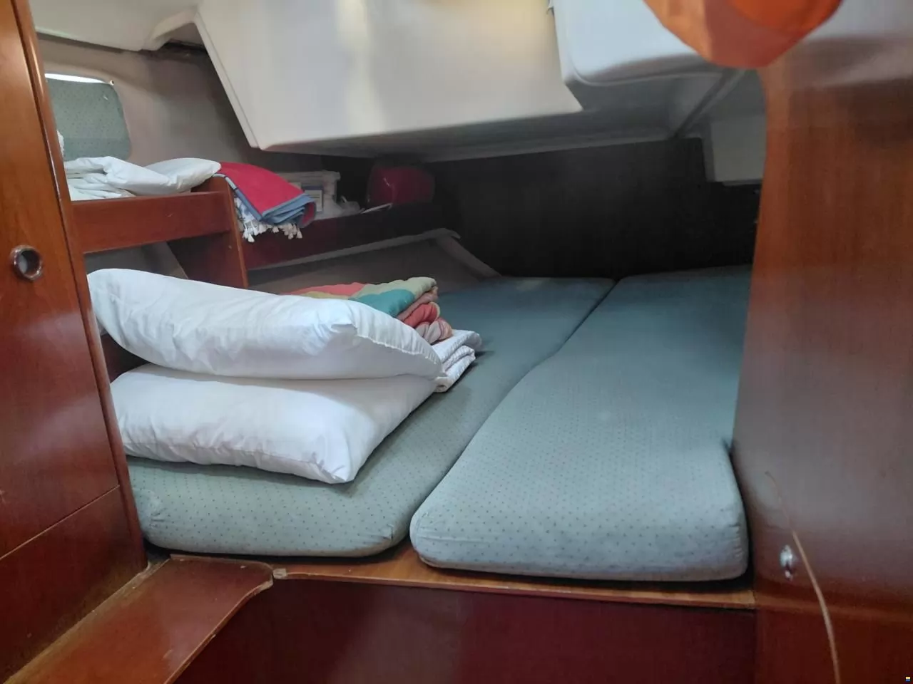 Продается Beneteau Oceanis 351