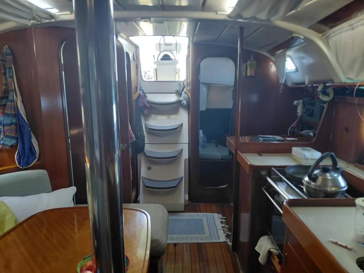 Продается Beneteau Oceanis 351