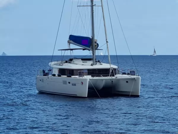 Lagoon 450F