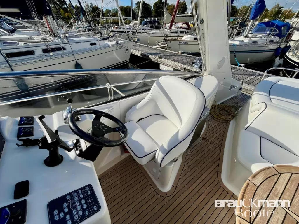 De vânzare Bavaria 30 Sport TOP gepflegt