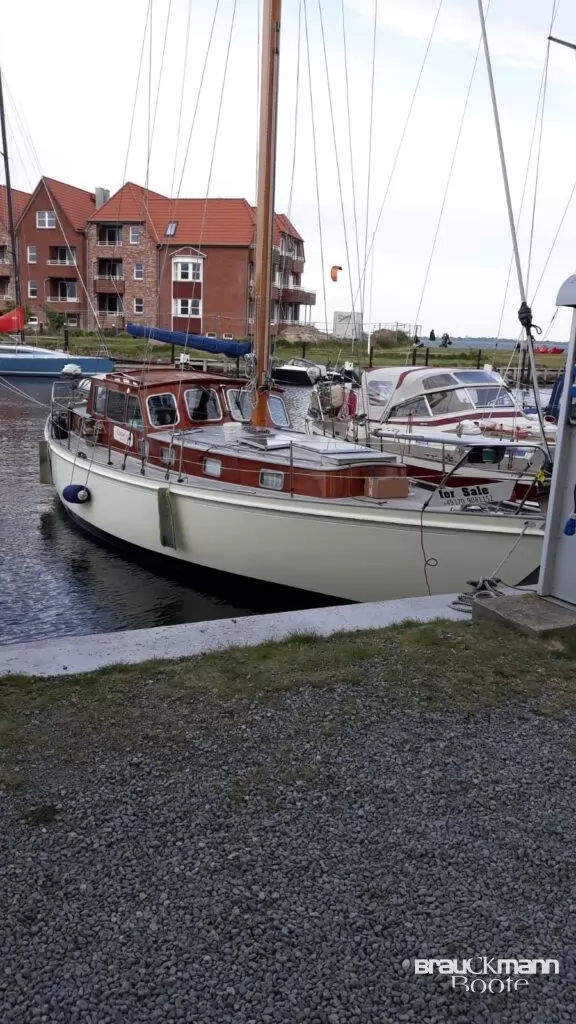 M & P deck saloon KR 7