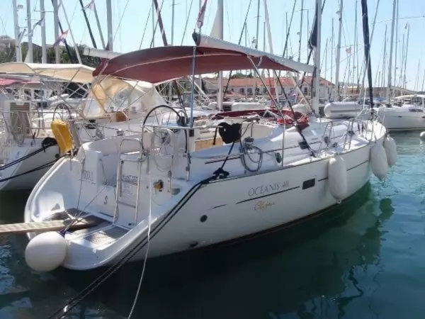 Beneteau oceanis clipper 411