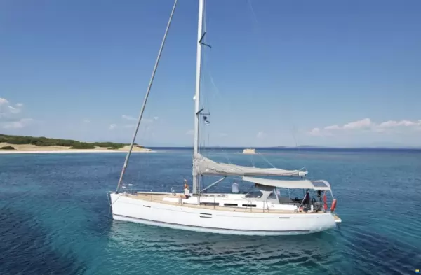 Dufour 45E