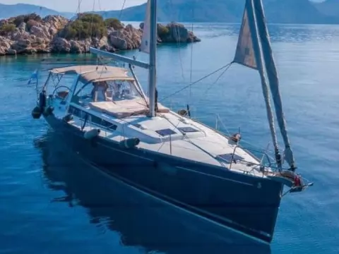 Beneteau Oceanis 48