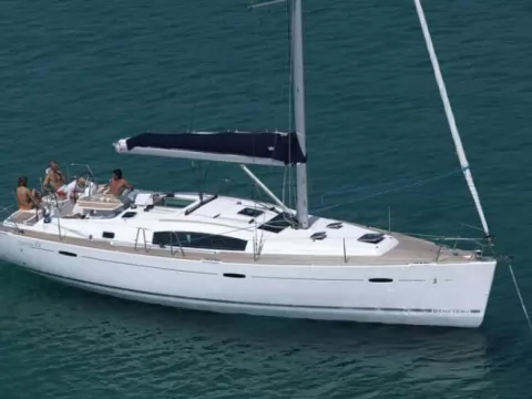 Beneteau Oceanis 43
