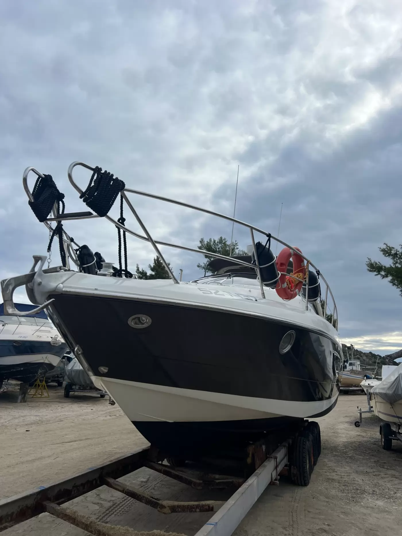 De vânzare Cranchi Endurance 33