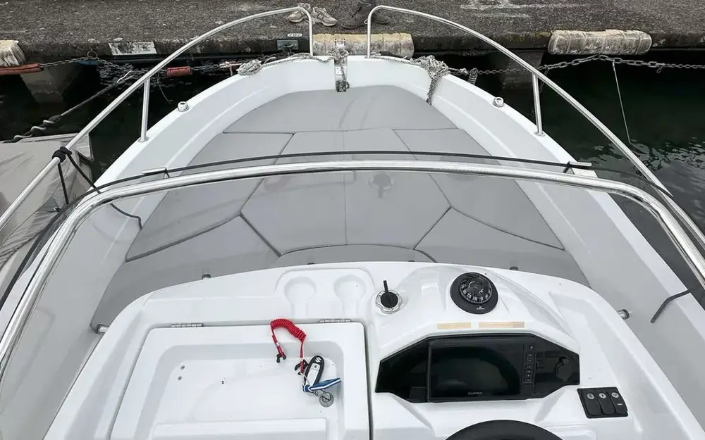 For sale Jeanneau Cap Camarat 5.5 CC Serie 2