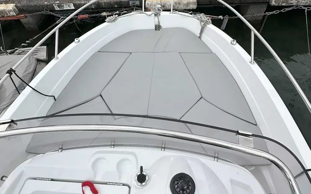 For sale Jeanneau Cap Camarat 5.5 CC Serie 2