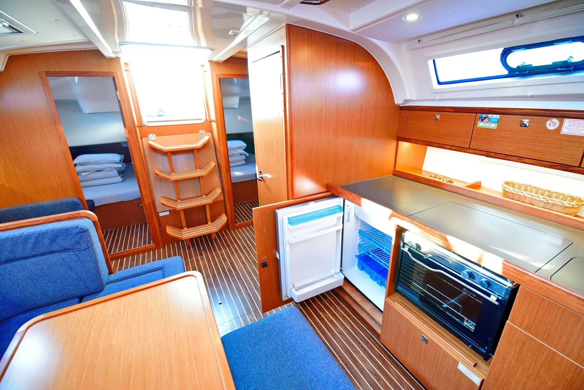 De vânzare Bavaria Cruiser 41S