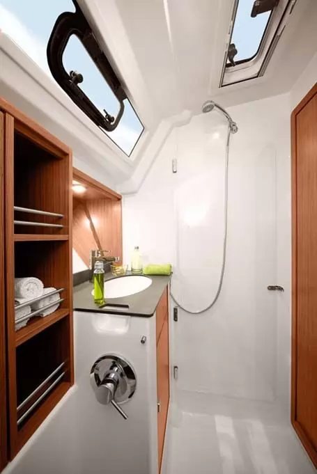 De vânzare Bavaria Cruiser 41S