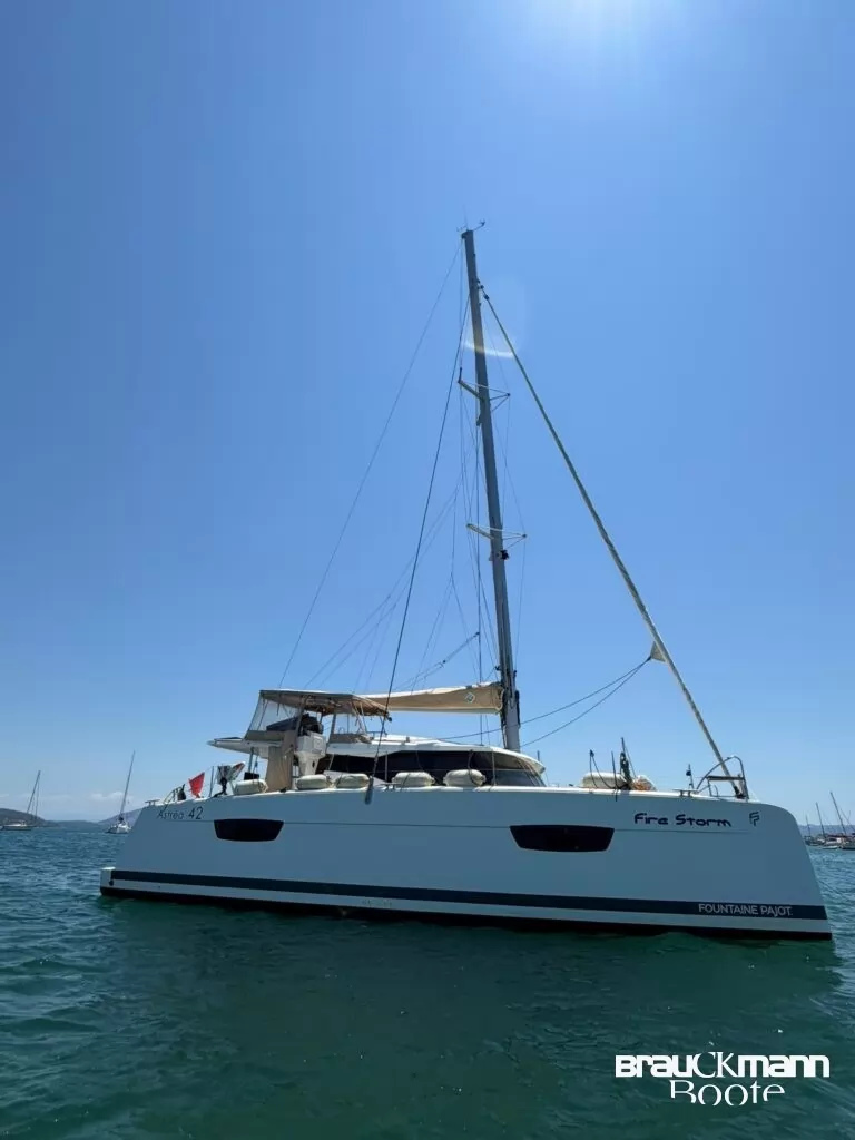 En venta FOUNTAINE PAJOT ASTRÉA 42