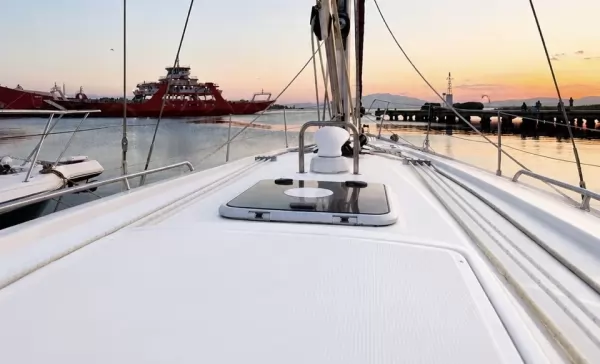 Ветроходна лодка Bavaria 44