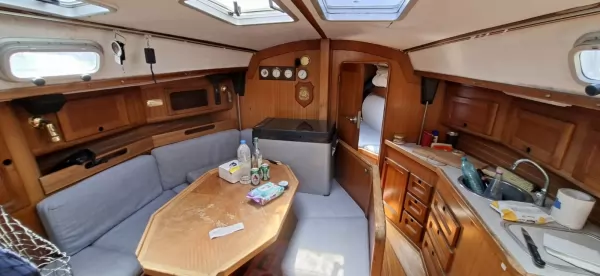 Bavaria 340
