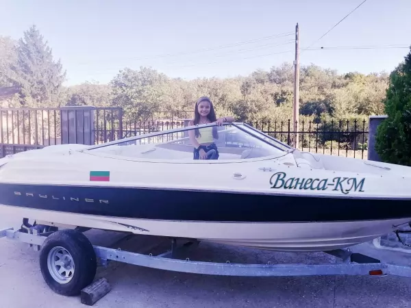 Bayliner Mercruiser 4, 3 liter 200к.с