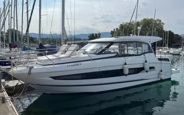 Jeanneau NC 37