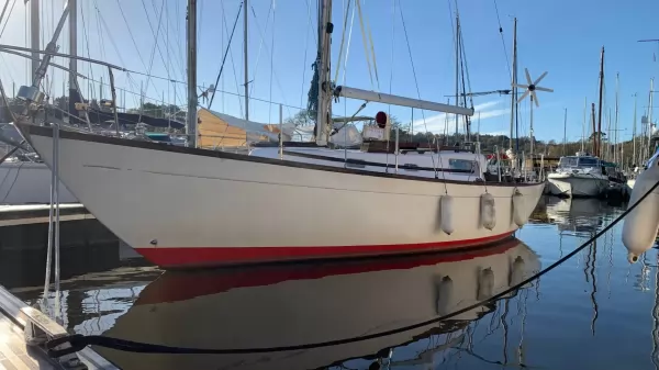 LeComte Yachts Medalist 33 Mk2