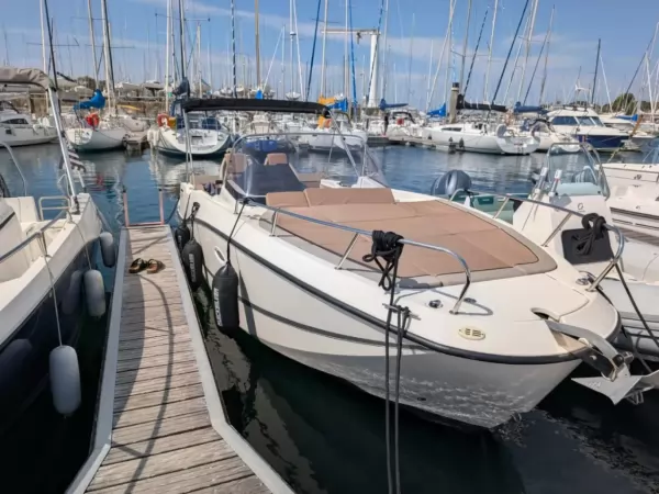 QUICKSILVER Activ 755 Sun Deck