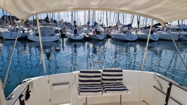 BENETEAU ANTARES SERIE 9