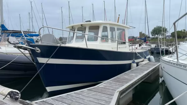 Rhea 730 Fishing