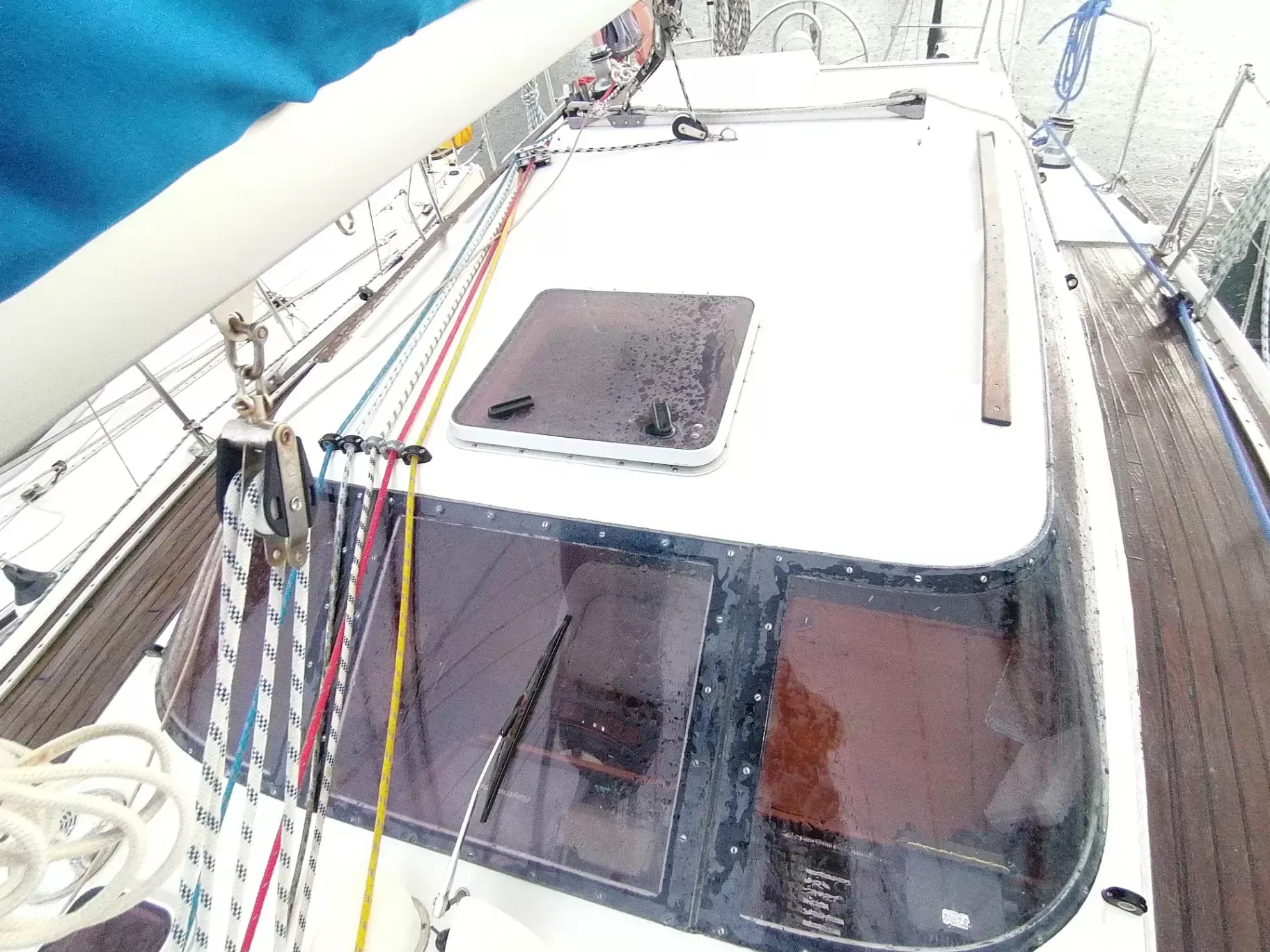 Продается JEANNEAU ESPACE 1100