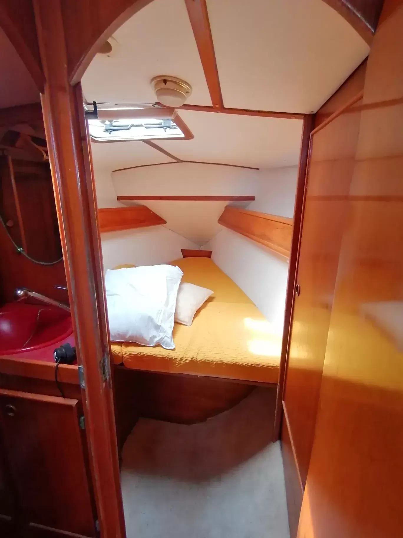 Продается JEANNEAU ESPACE 1100