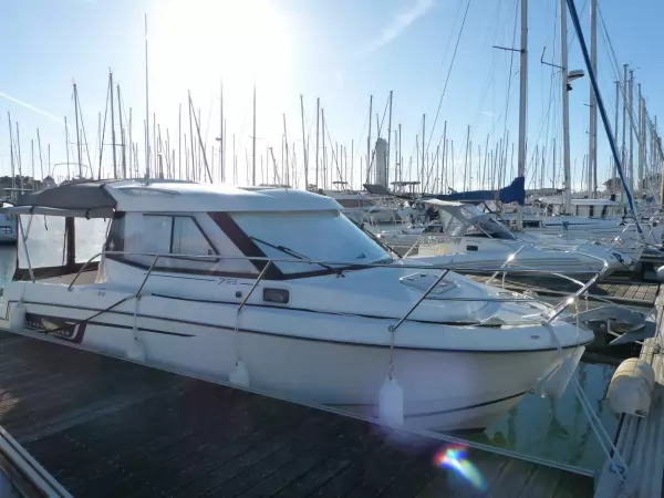 JEANNEAU MERRY FISHER 755