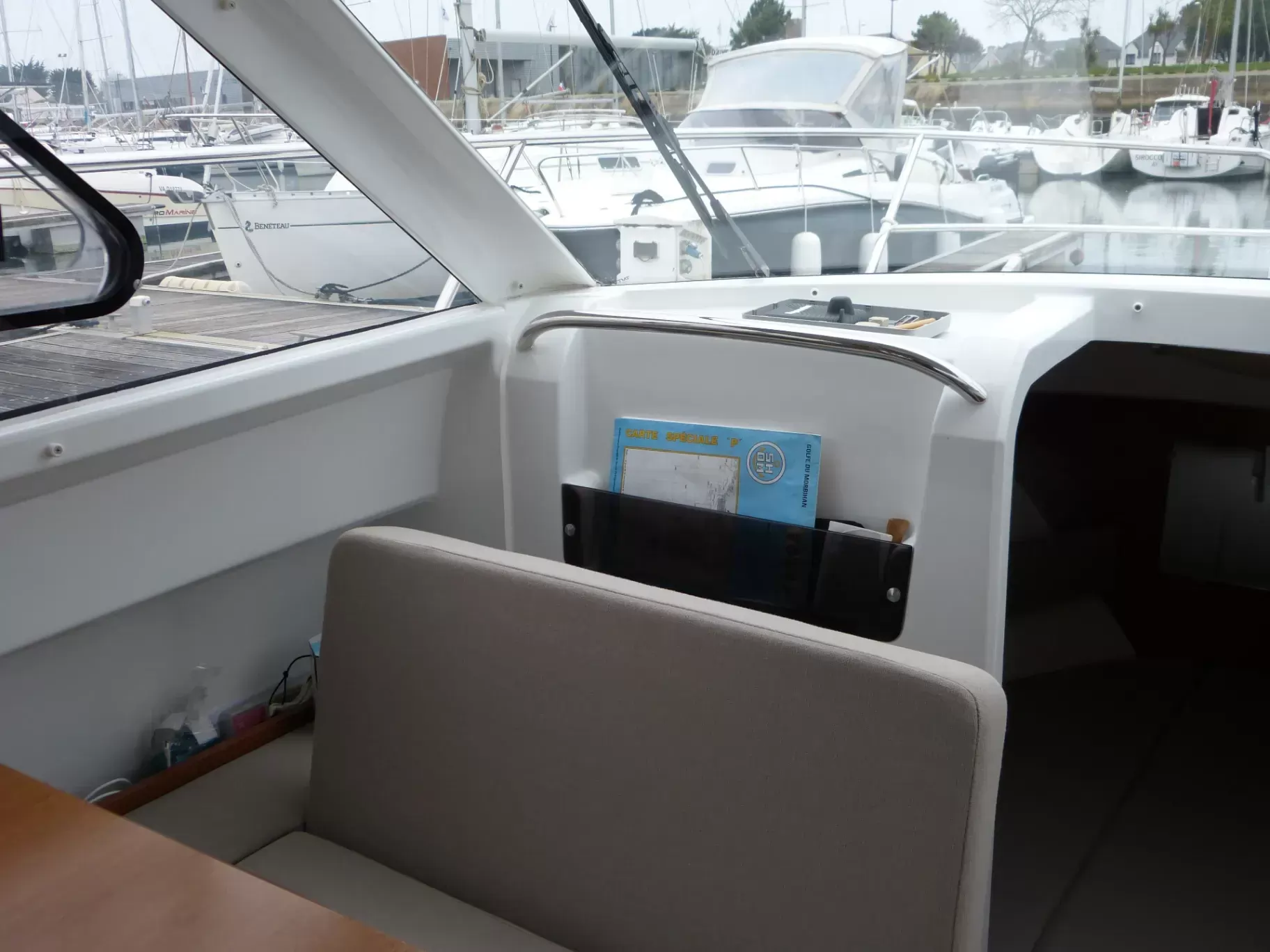 En venta JEANNEAU MERRY FISHER 755