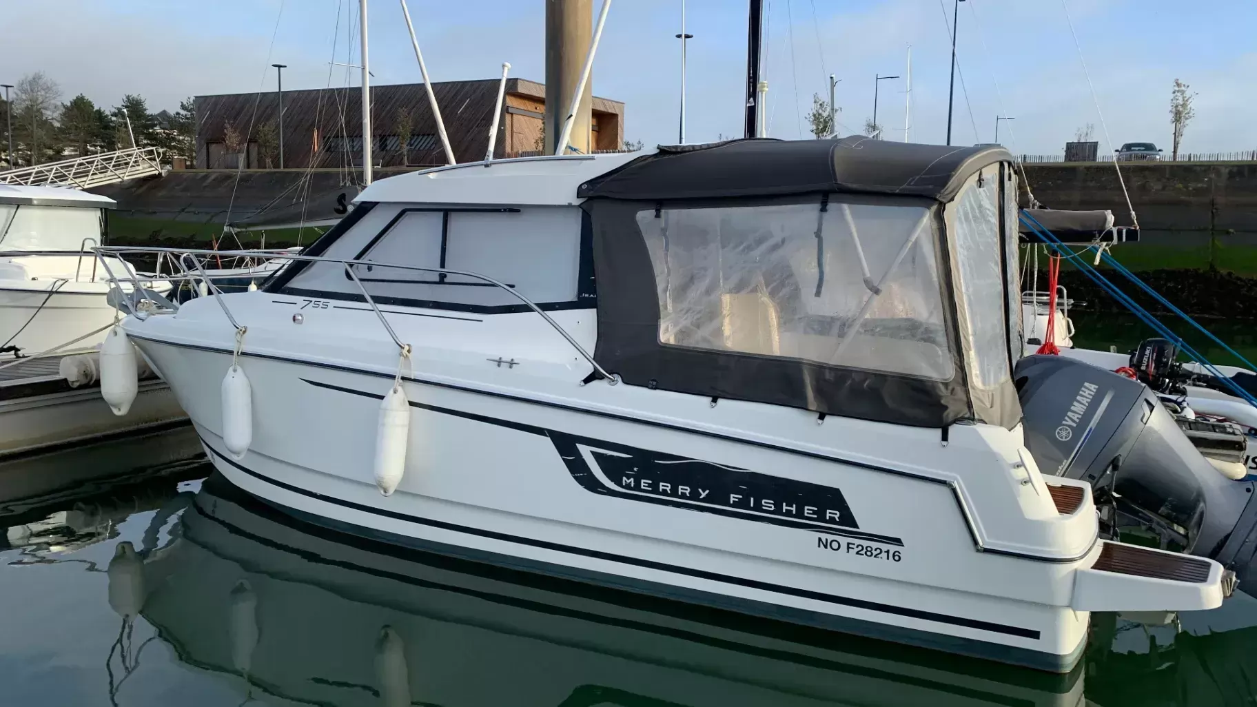 En venta JEANNEAU MERRY FISHER 755