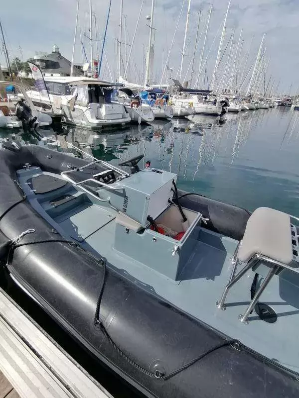 Продается Bombard EXPLORER 700 NEO