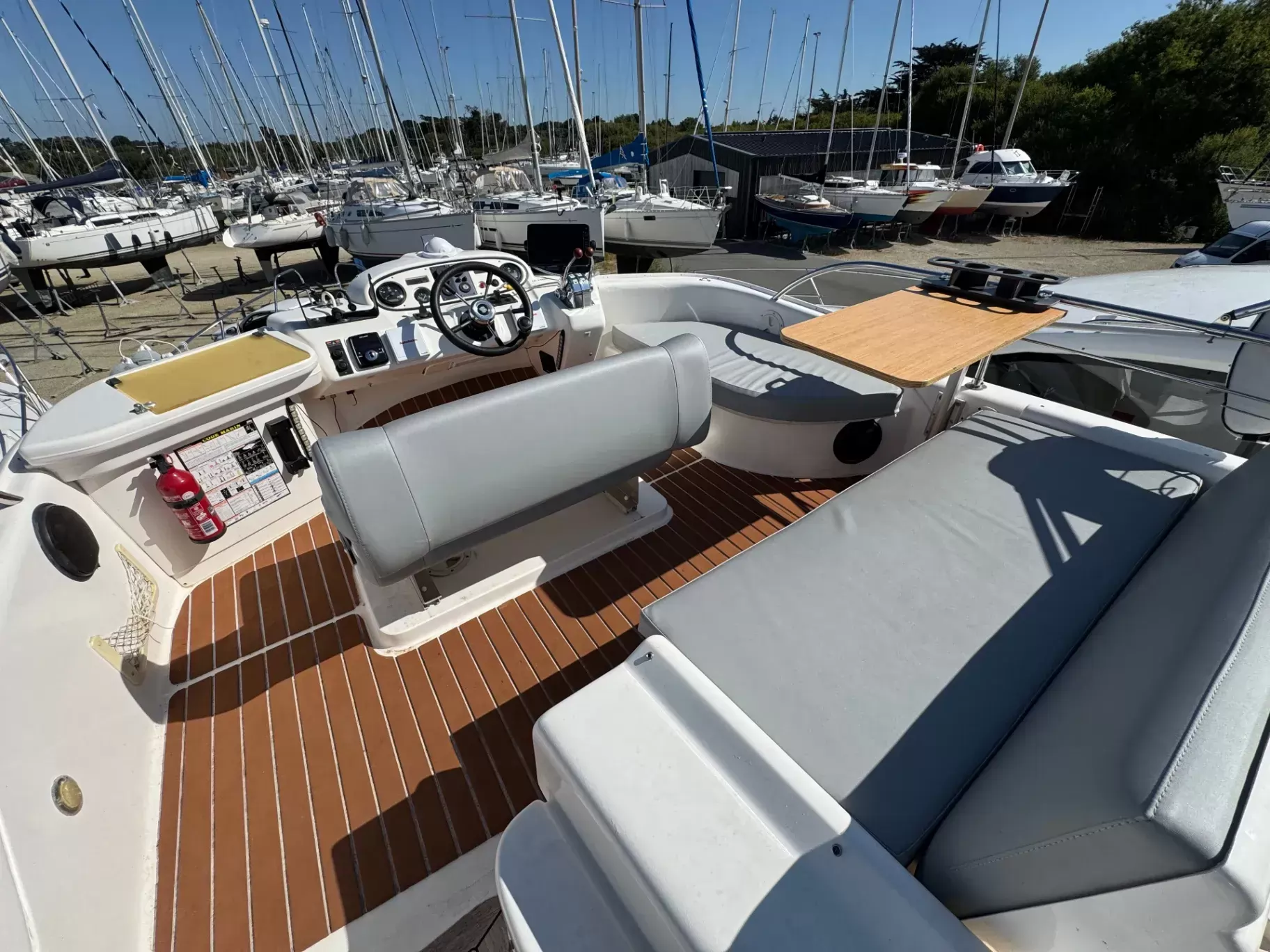 For sale SEALINE 360 STATESMAN