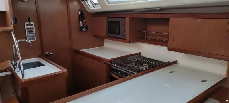Продается Beneteau OCEANIS 46
