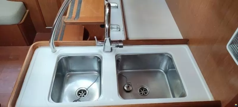 Продается Beneteau OCEANIS 46