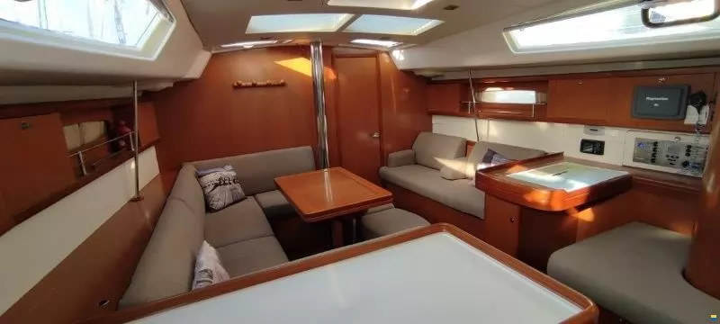 Продается Beneteau OCEANIS 46