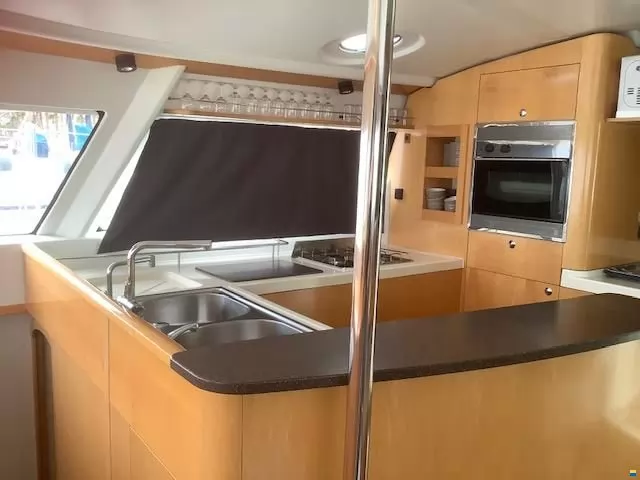 Zu verkaufen Fountaine Pajot salina 48